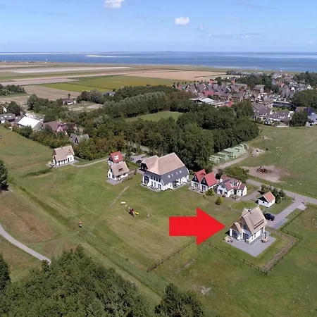 Lush In Texel With Steambath Villa *