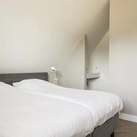 Lush In Texel With Steambath 더콕스도르프