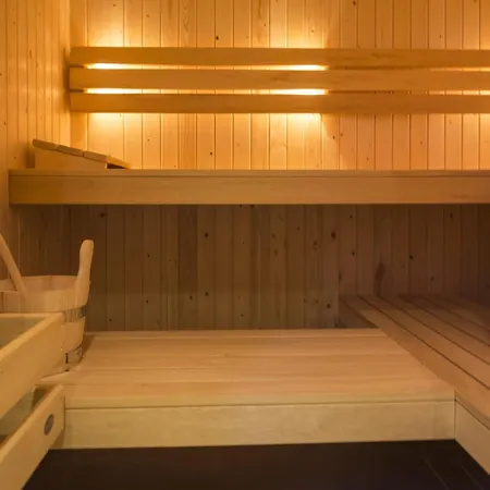 빌라 Lush In Texel With Steambath 더콕스도르프