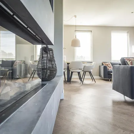 Lush In Texel With Steambath *