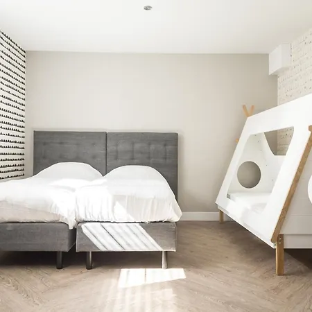 Villa Lush In Texel With Steambath